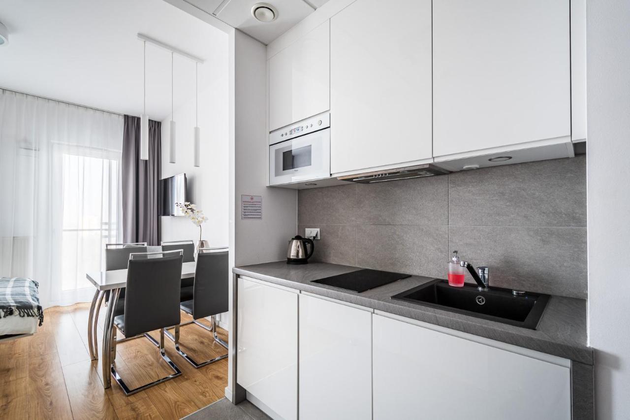 Apartment Kasprzaka Street *