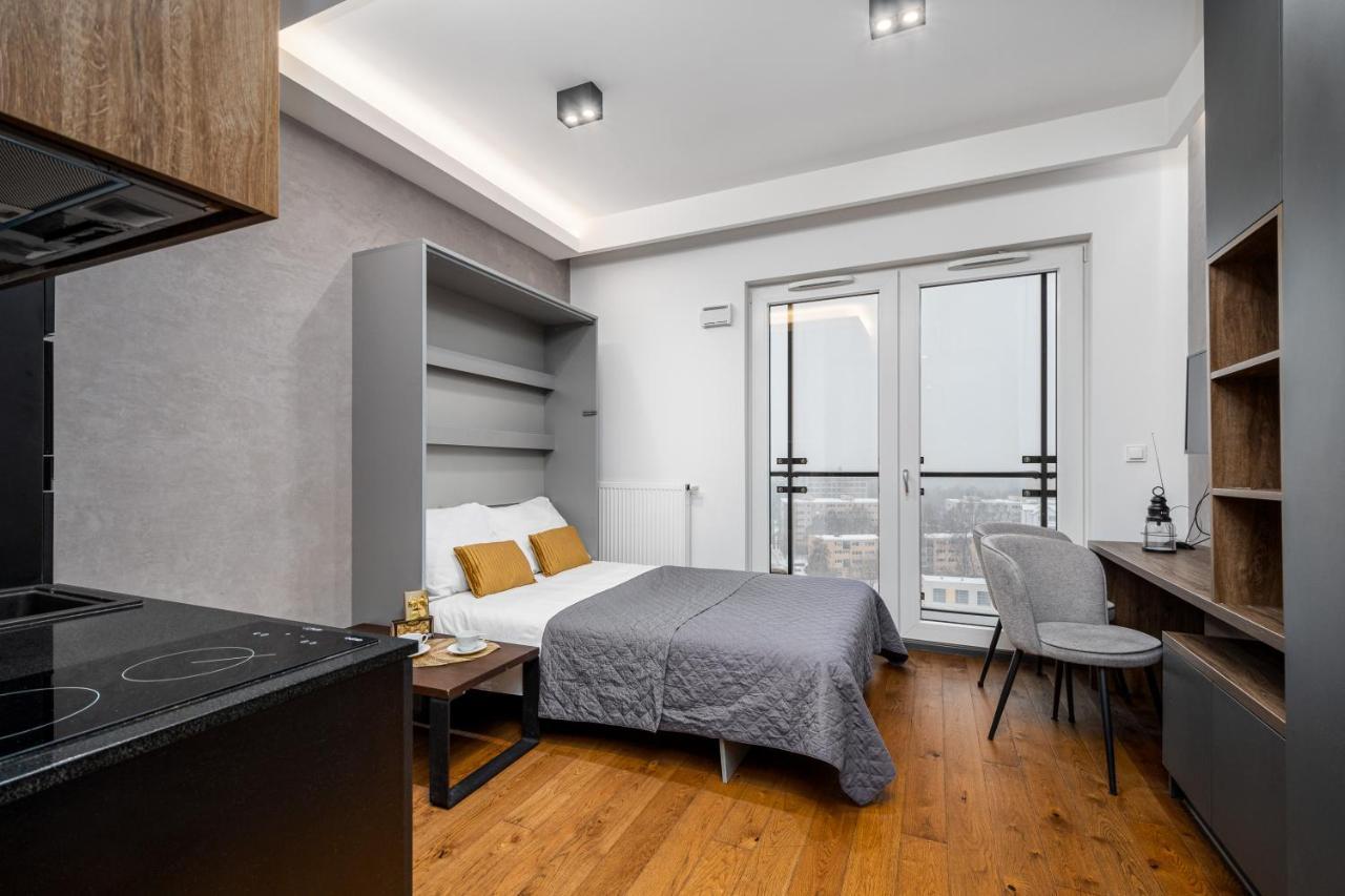 Kasprzaka Street Apartment